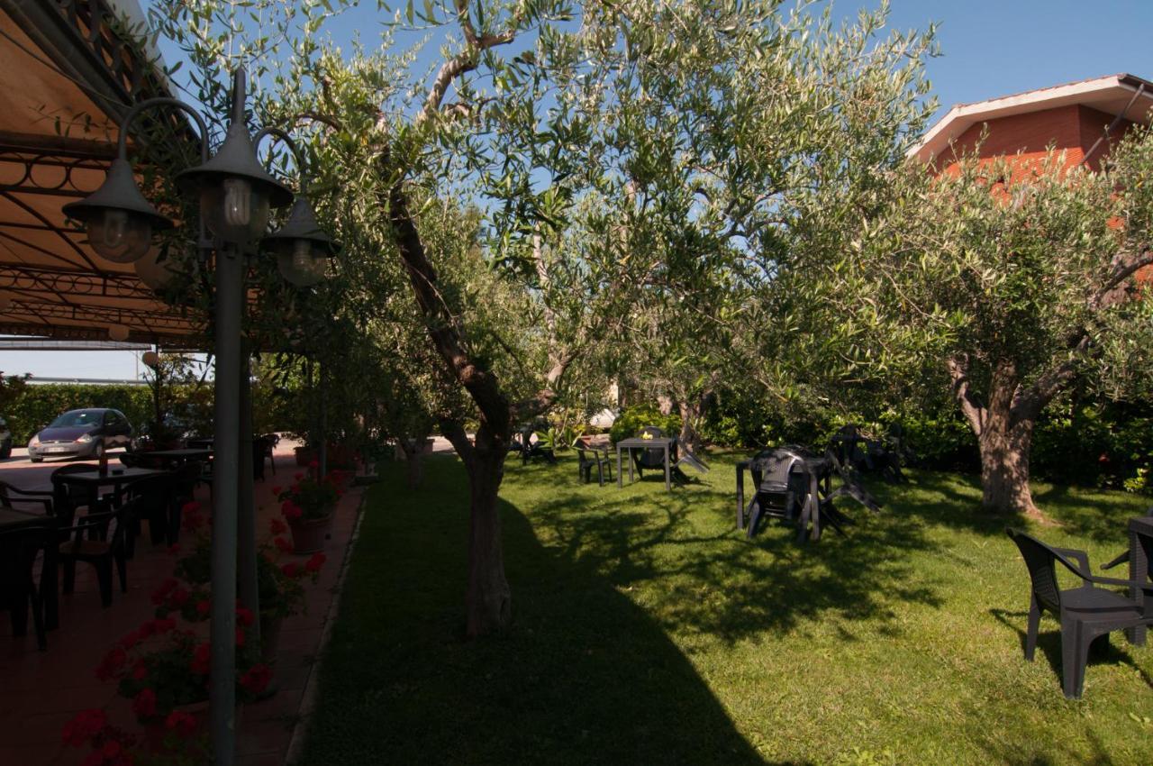 Albergo Conca D'Oro Foggia Oda fotoğraf
